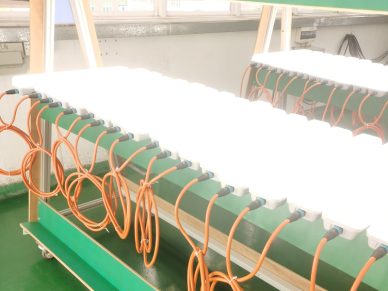 Production Line LED Linear Batten Light Fixture Aging Test 4 Production Line LED Linear Batten Light Fixture Aging Test